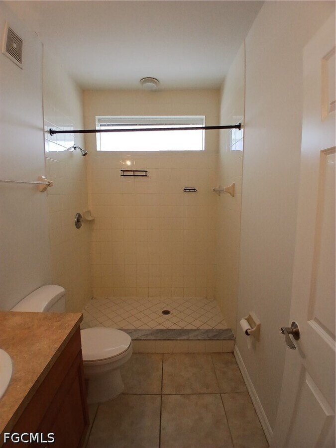 Photo - 1030 Hancock Creek S Blvd Unit 204