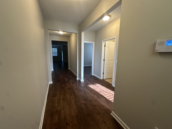 Photo - 8170 E Highcroft Dr NE