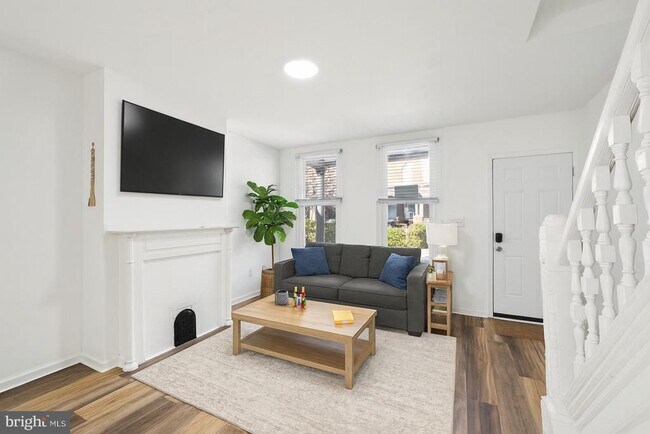 Photo - 4447 N 19th St