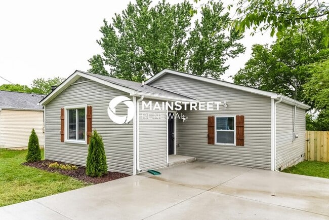 Photo - 4 Bedroom Pet-Friendly Home in Madison, TN with Main Street Renewal