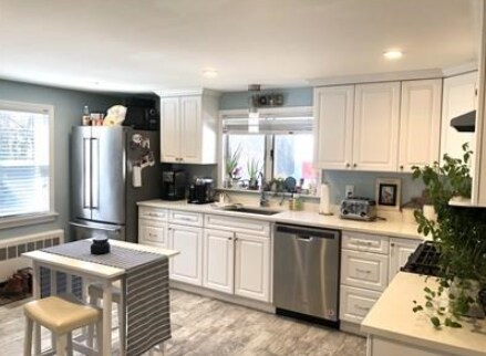 Building Photo - 177 Faneuil St Unit 1 Rental