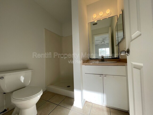 Photo - 1128 Homer Ave S