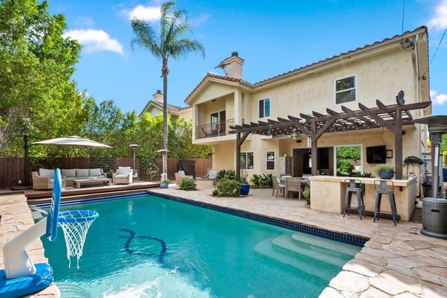 Photo - 4724 Noble Ave