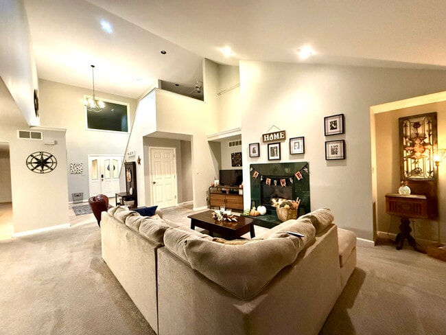 Photo - 45 Waters Way