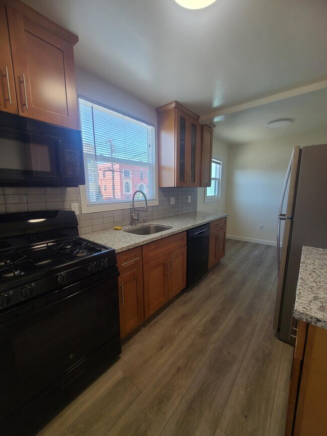 Photo - 1923 Curtis St Unit 1923