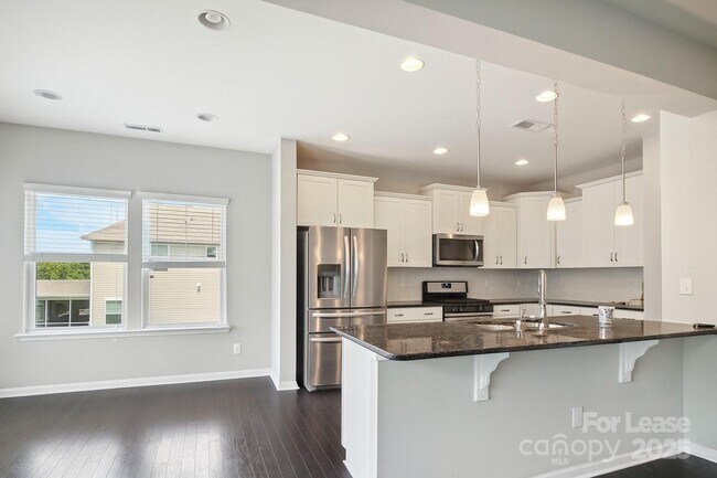 Photo - 2169 Grist Mill Dr SW