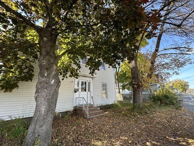 Photo - 79 Parker St