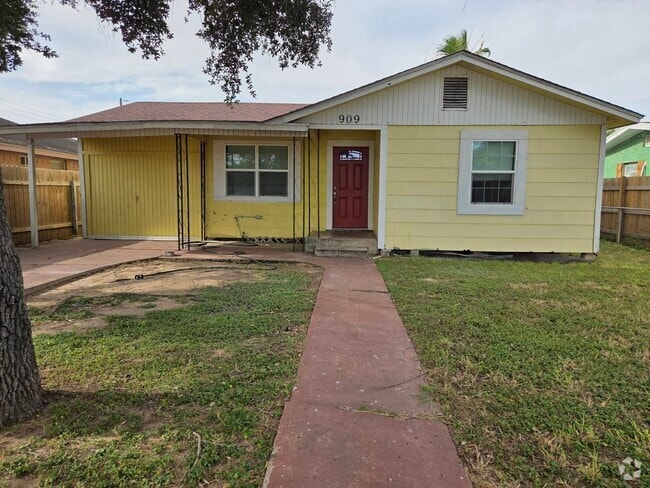 Building Photo - 909 E Loeb St Rental