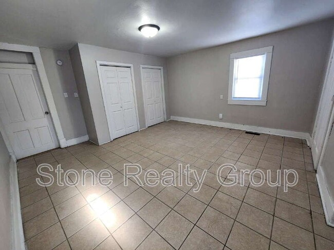 Photo - 1515 Chase St