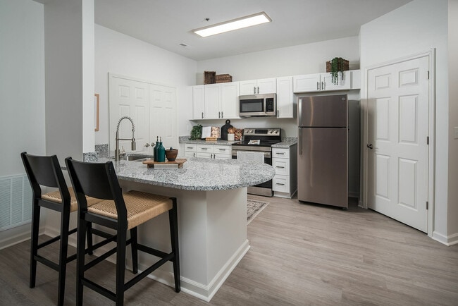 Model-Kitchen-03 - Boone Student Living