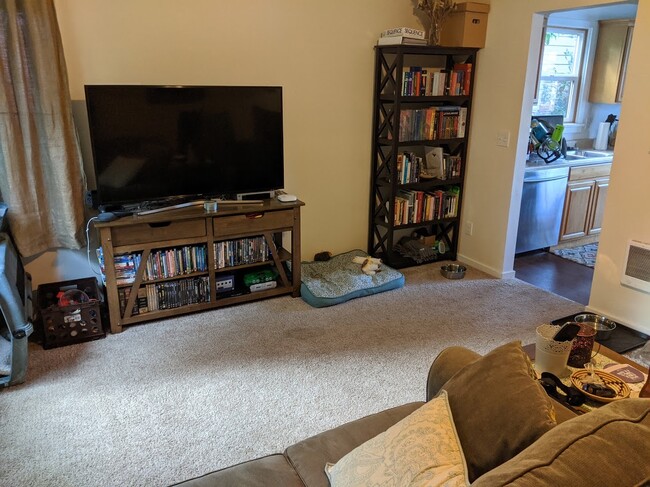 Photo - 9749 Sand Point Way NE