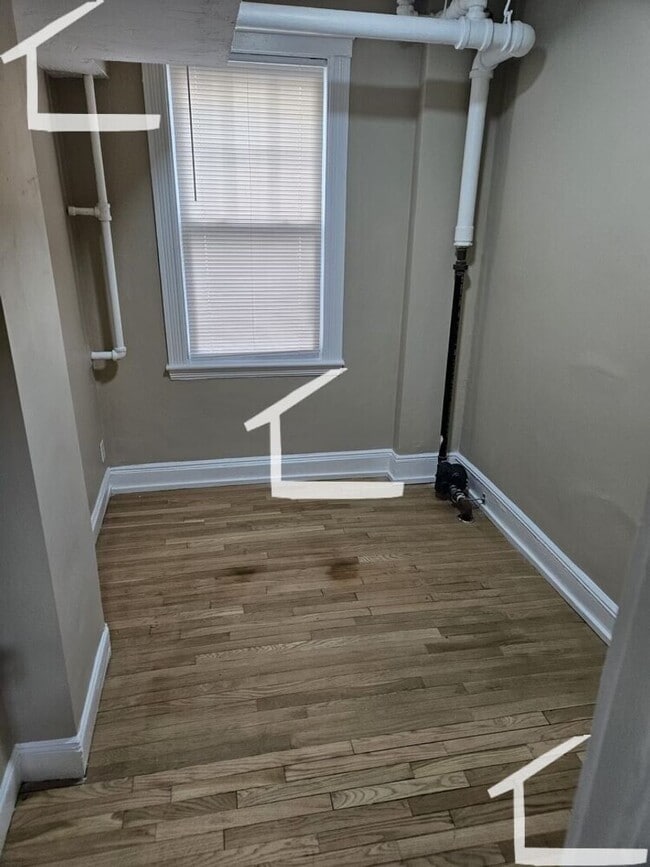 Photo - Brighton 2 Bedroom | Hardwood Floors | Laundry on site | Near Boston College & Whole Foods