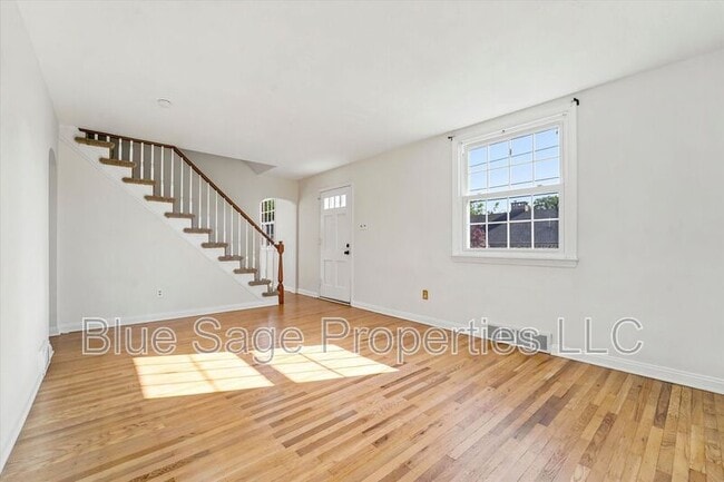 Photo - 248 E Turnbull Ave