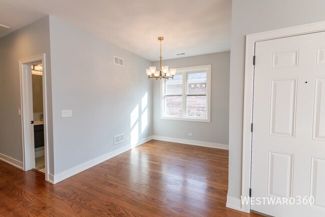 Photo - 3461 N Oconto Ave Unit 1