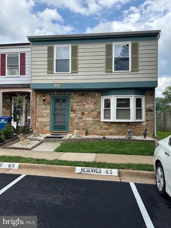 2100 Mager Dr