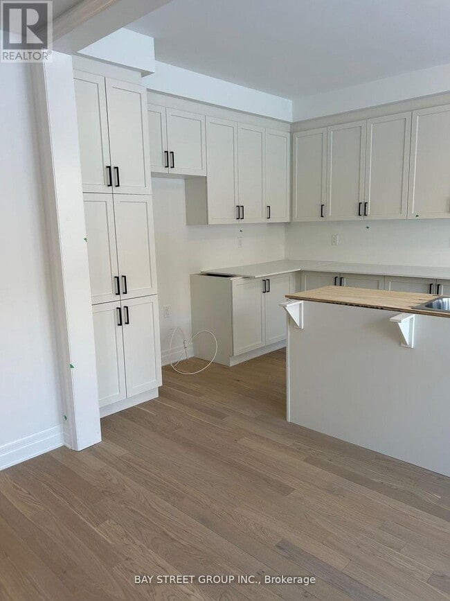 Photo - 91 Milt Schmidt St