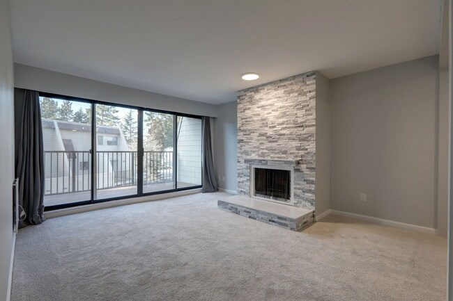 Photo - 8851 166th Ave NE