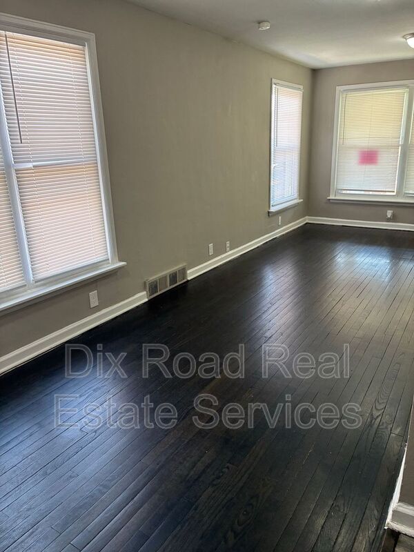 Photo - 1115 Richmond Ave