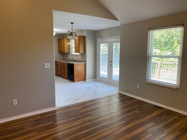 Photo - Beautiful House Rent to Own in the Great c...