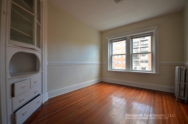 Photo - 11 Mount Hood Rd Unit 3
