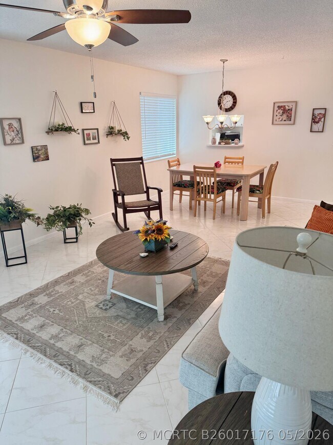 2950 SE Ocean Blvd Unit 8-6