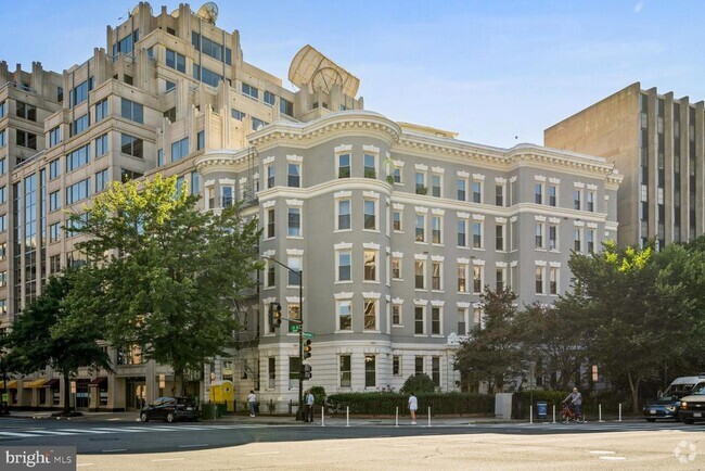 Building Photo - 1300 Massachusetts Ave NW Unit 503 Rental