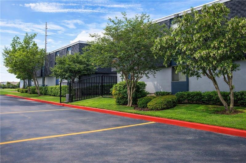 Photo - McMullen Square