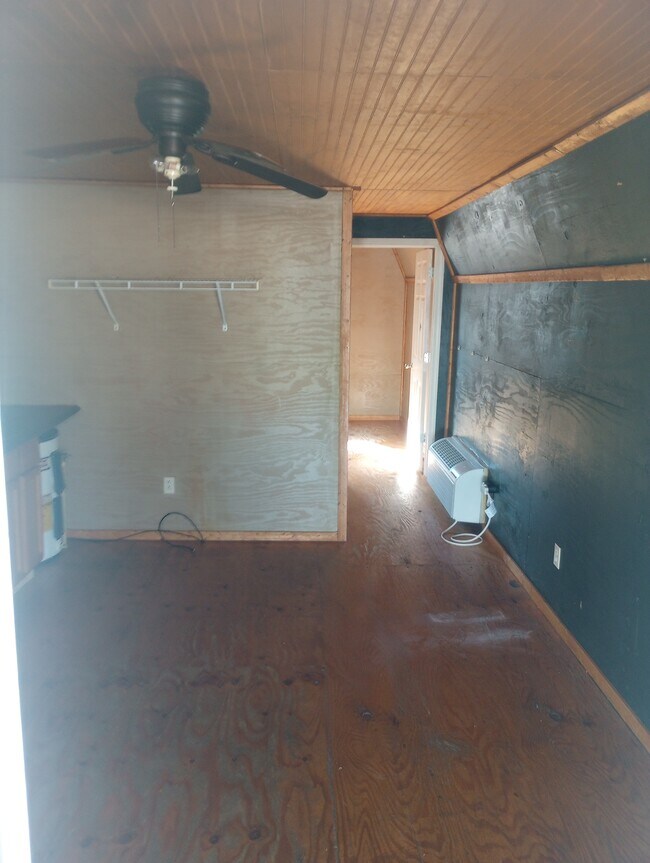 Photo - Paris Landing RV Park Unit 1