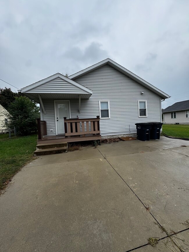 Photo - 325 N Calumet Ave