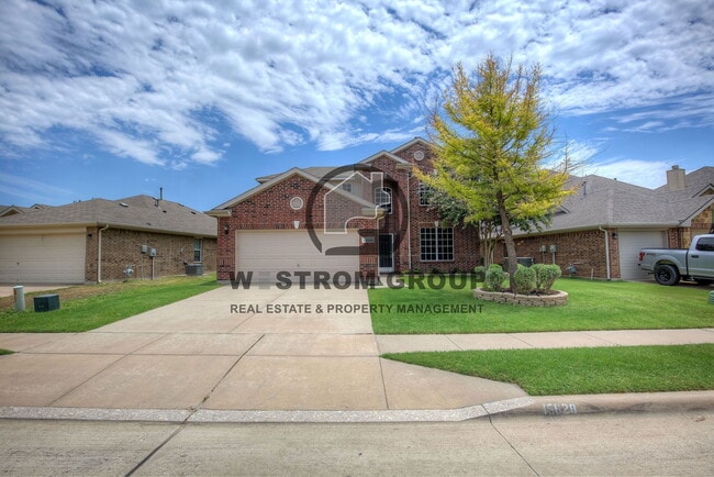 Building Photo - 15628 Landing Creek Ln