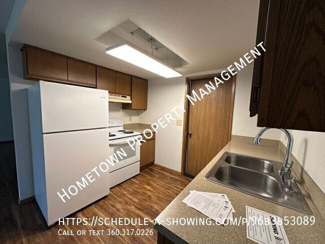 Photo - 1606 Sulky Dr SE Unit B