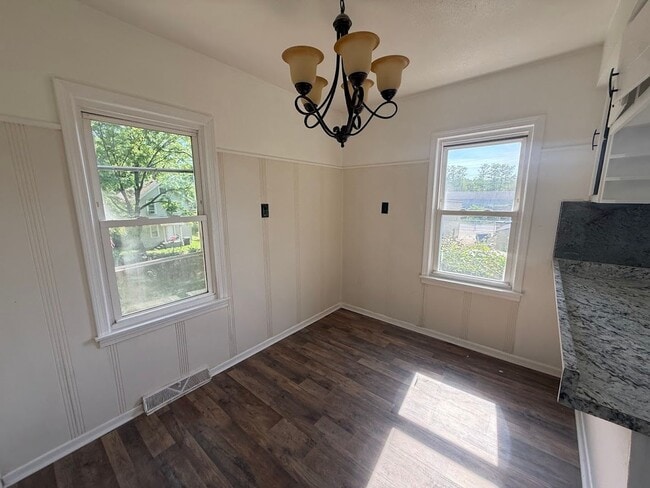 Photo - Three bedroom one bathroom home for rent