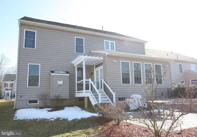 Photo - 612 Samantha Ct