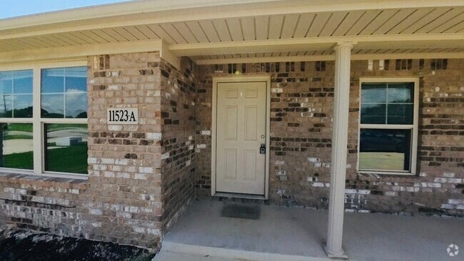 Building Photo - 11523 Pulaski Pike Rental