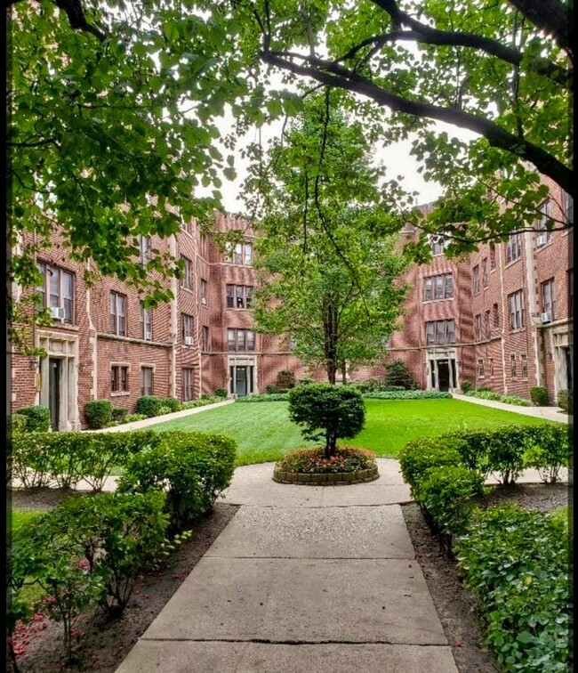 Photo - 1341 W Estes Ave Condo Unit 1D