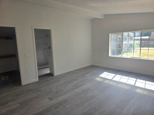 Photo - Home for Rent in West Seattle