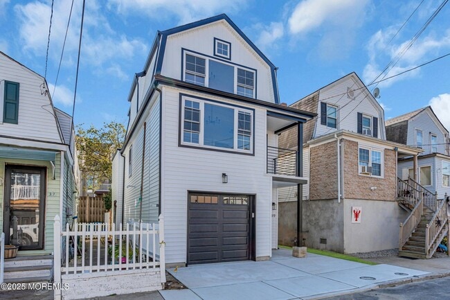 Photo - 39 Sea Drift Ave