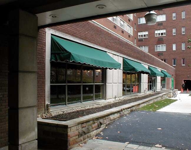Alternate Building View 1 - Park Plaza