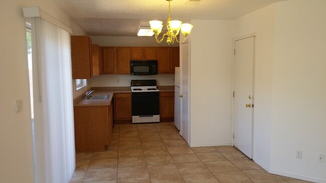 Photo - 3258 Moab Ln NE