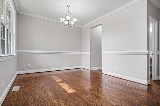 Photo - 201 Phillips Ridge Ln