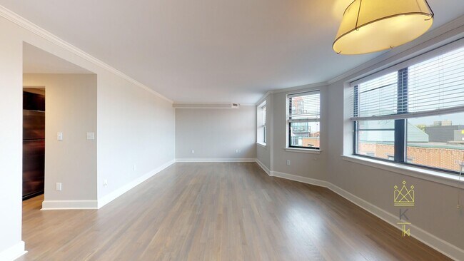 Photo - 15 Harcourt St Condo