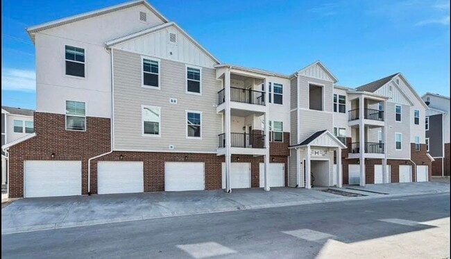 Photo - 532 N 360 W Unit H532