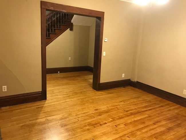 Photo - 1030 N 5th St