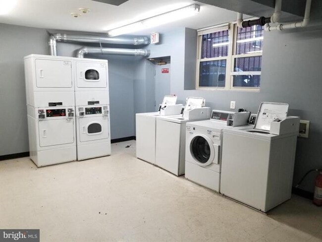 Photo - Remodeled One bedroom/ One Full Bathroom