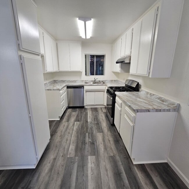 Photo - 10770 Palms Blvd