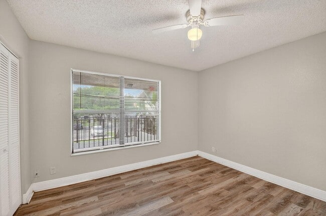 Photo - 1701 Balfour Point Dr