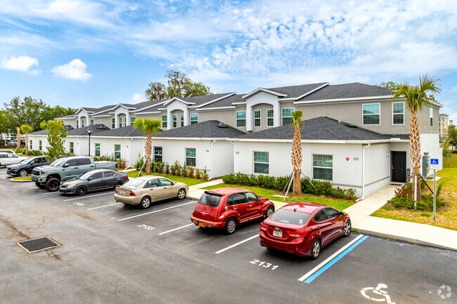 2100-2149 Penny Ln Kissimmee, FL 34741 - Dimora Park Townhomes