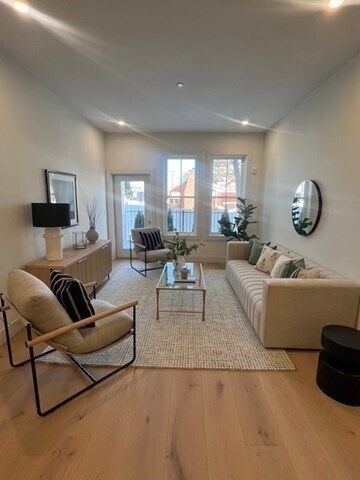 Photo - 105 Sea St Unidad 102