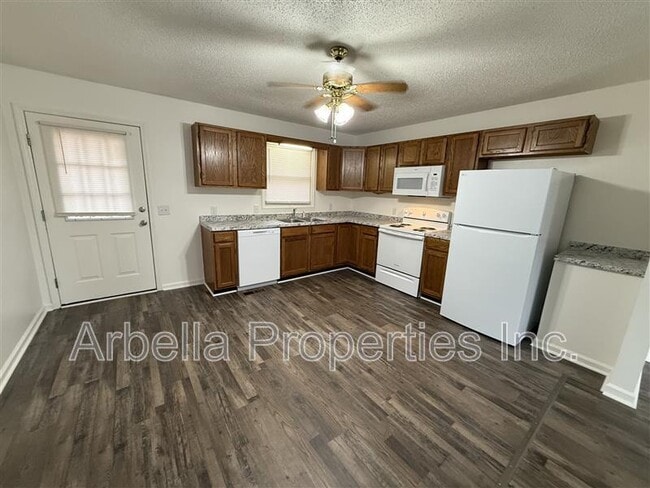 Photo - 119 Rowe Ln Unidad Apt 7