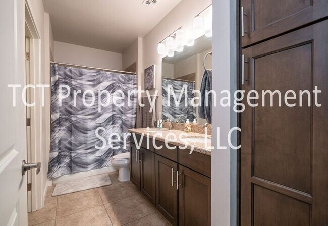 Photo - Stunning 1 Bedroom with Pool View Unit 132